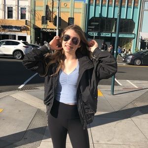 Meet your Posher, Madison